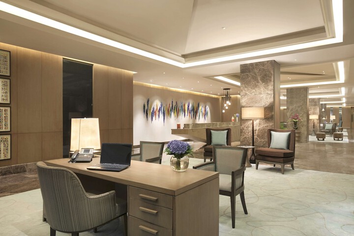 Guest Lobby