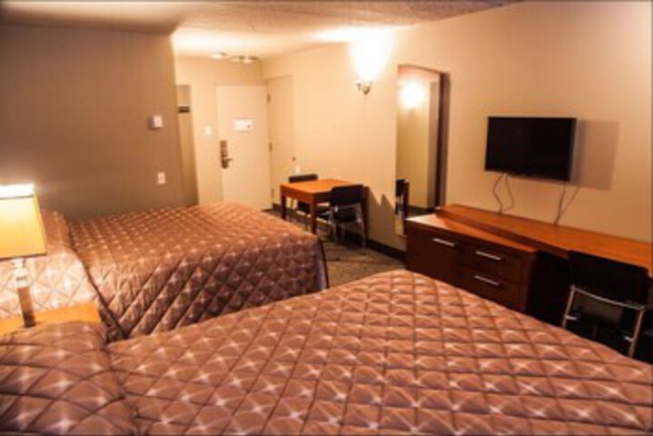 Room 33 of 35