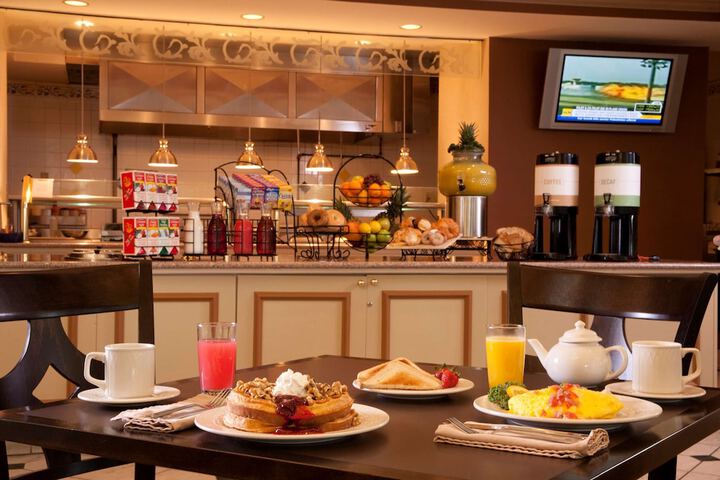Breakfast area