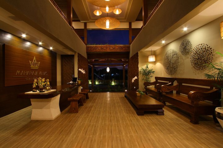 Hotel Interior 4 of 64