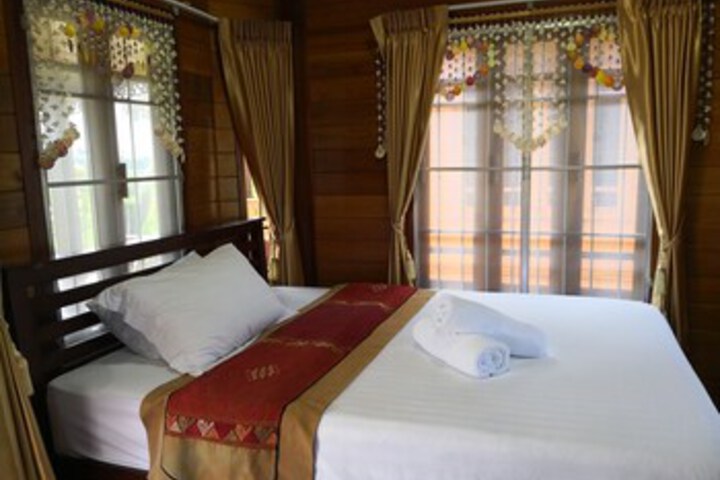 Room 28 of 38