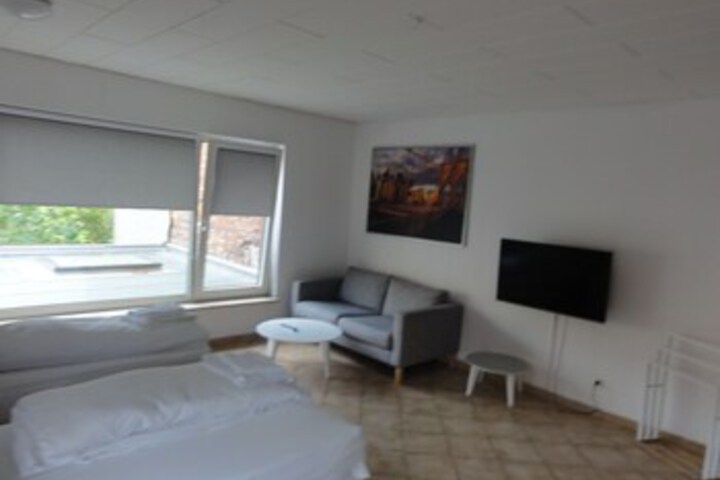 Room 20 of 25