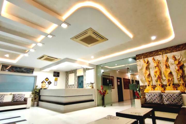 Hotel Interior 6 of 54