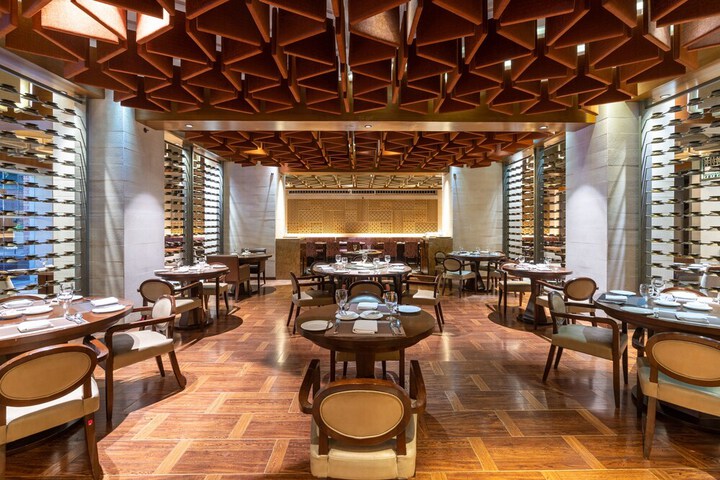 Dining 119 of 172