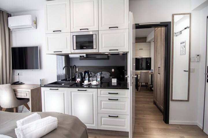 Room 21 of 45