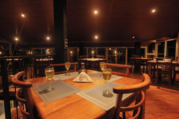 Dining 67 of 116