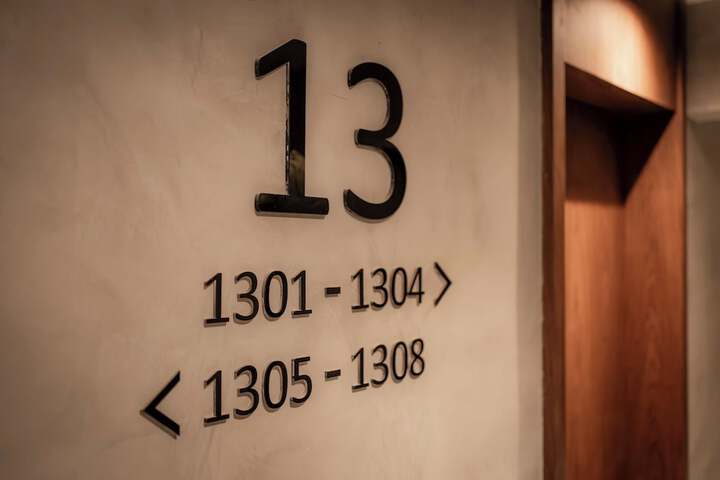 Room 55 of 130