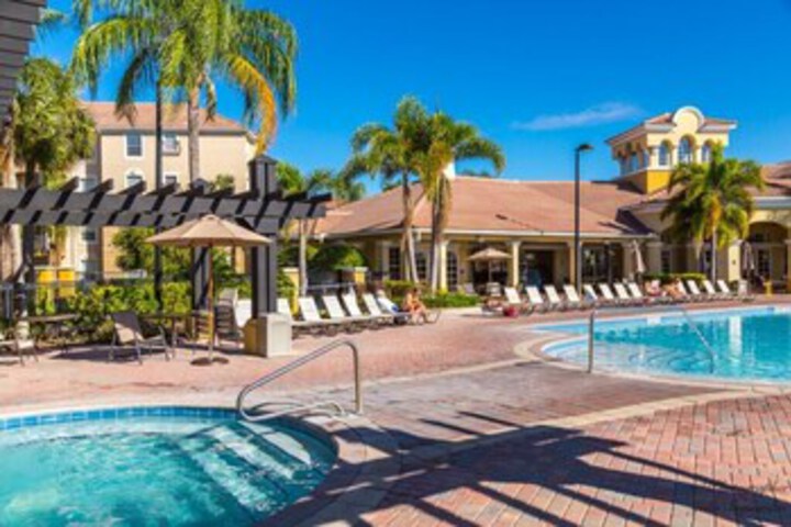 Pool 83 of 137