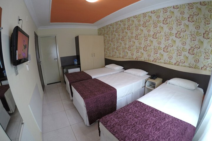 Room 16 of 75