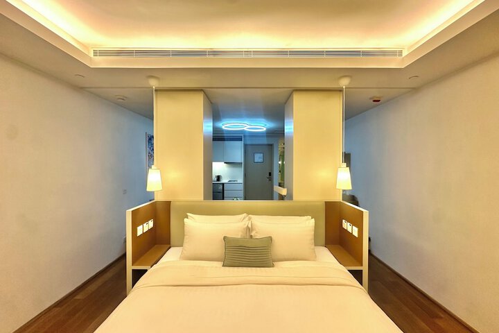 Room 17 of 60