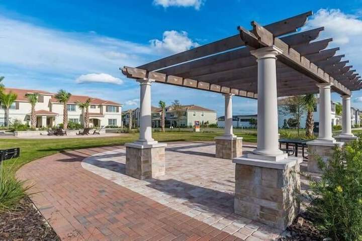 Terrace/Patio 74 of 77