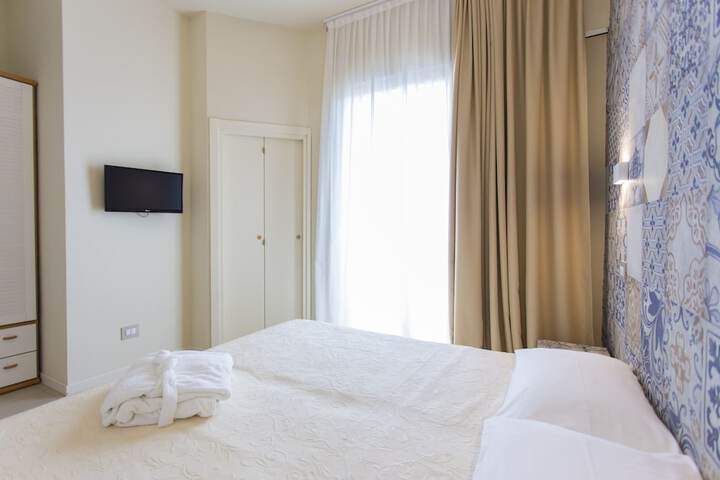 Room 14 of 54