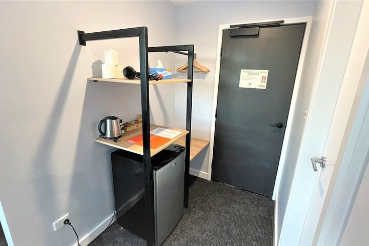 Room 20 of 39