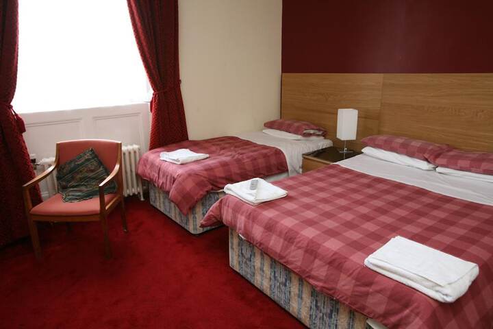 Room 22 of 44