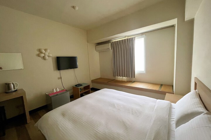 Room 29 of 53