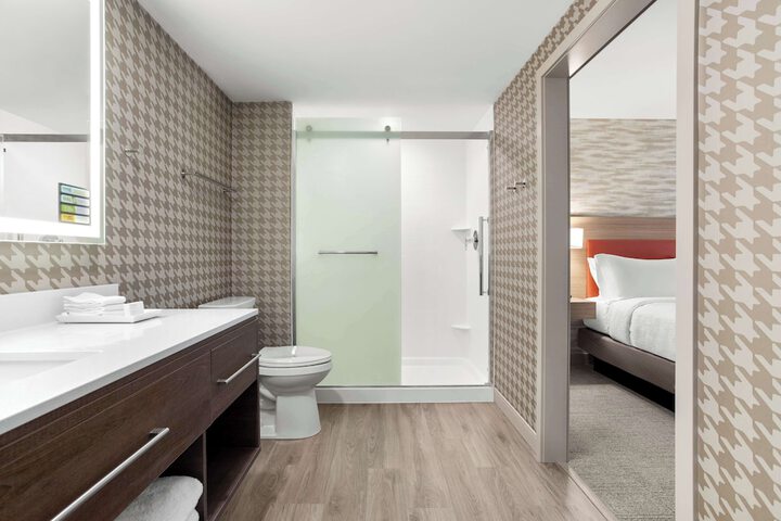 Bathroom shower