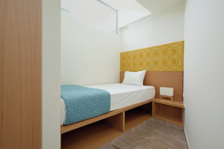 Room 46 of 132