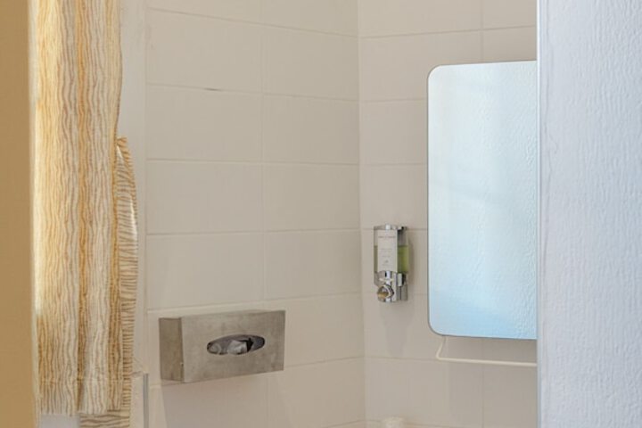 Clean Restrooms