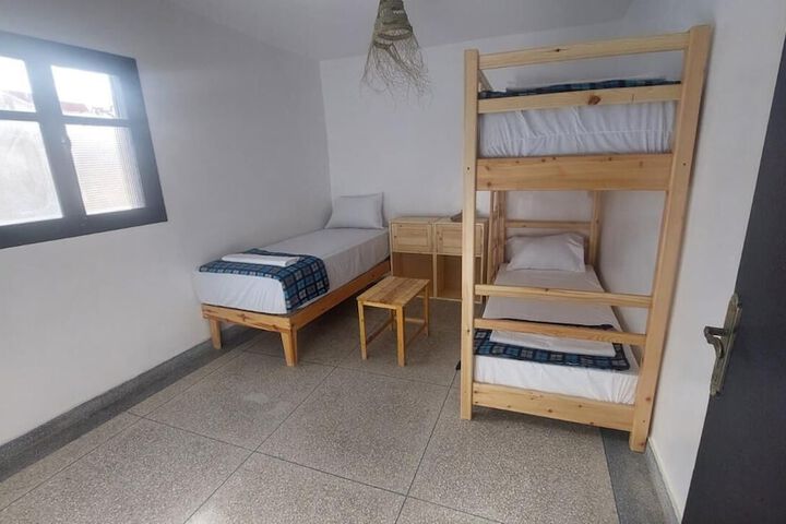 Room 5 of 65