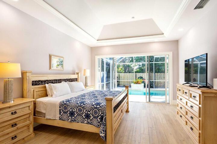 Imola Vacation Rental in Naples, FL