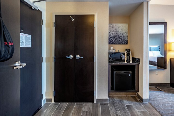 Room amenity