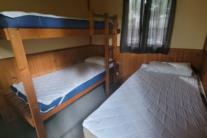 Room 45 of 76