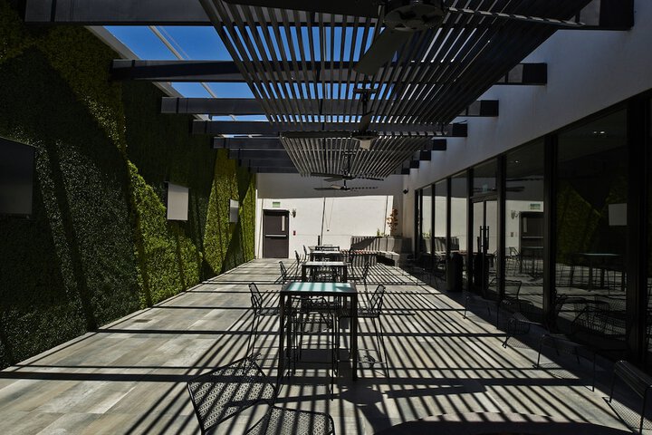 Terrace/Patio 38 of 39