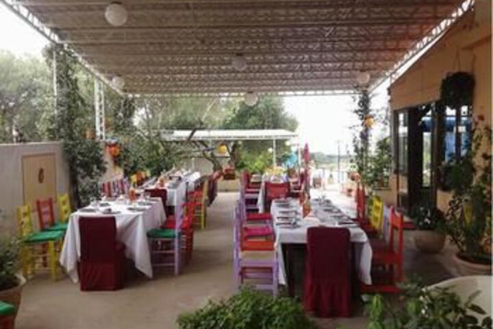 Dining 55 of 64