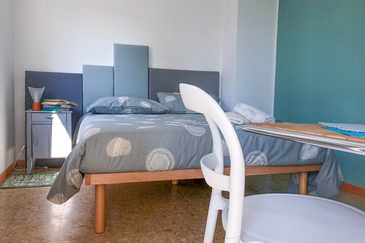 Room 3 of 58
