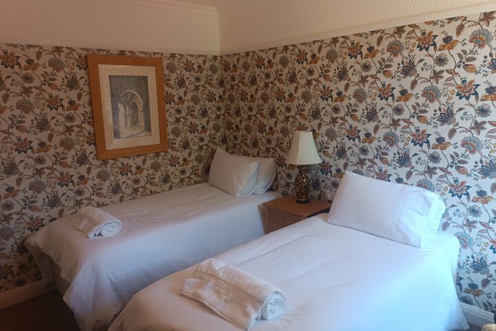 Room 11 of 52