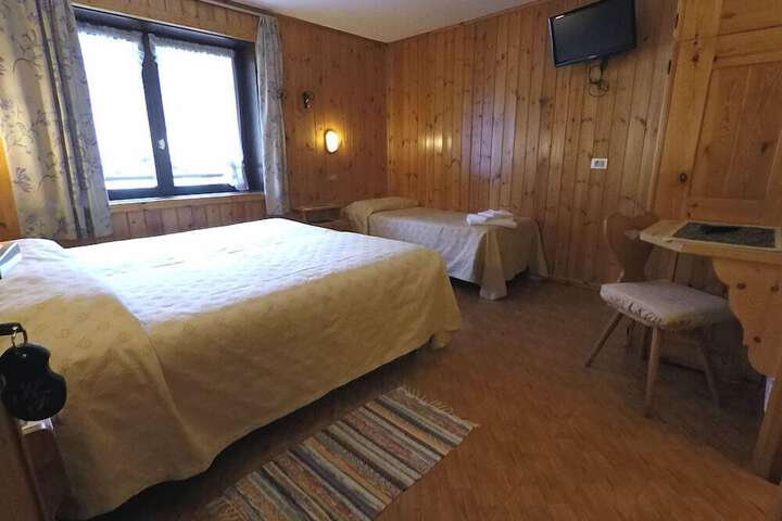 Room 39 of 63