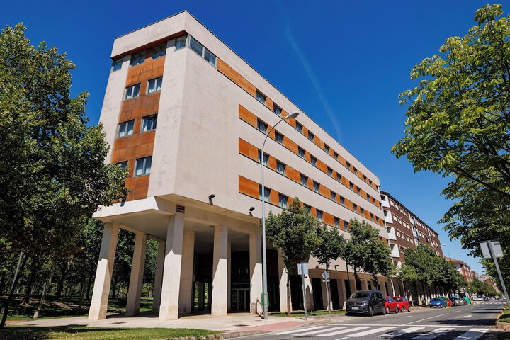 Hotel 86 of 112