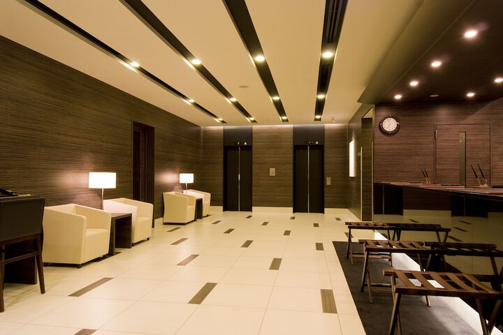 Hotel Interior 4 of 40