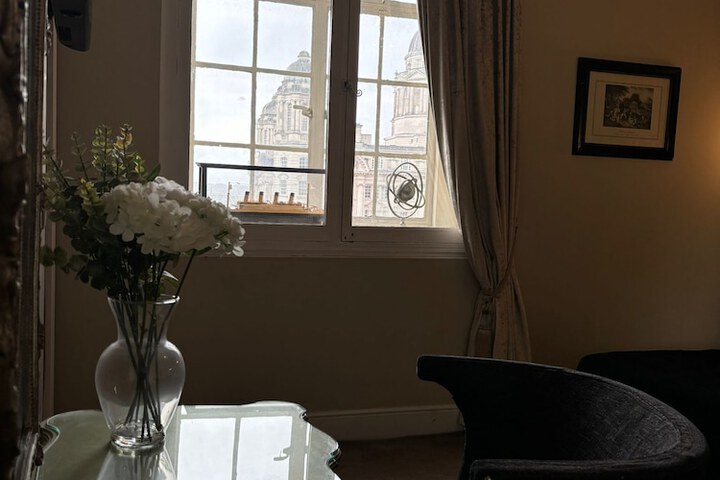 Room 47 of 171