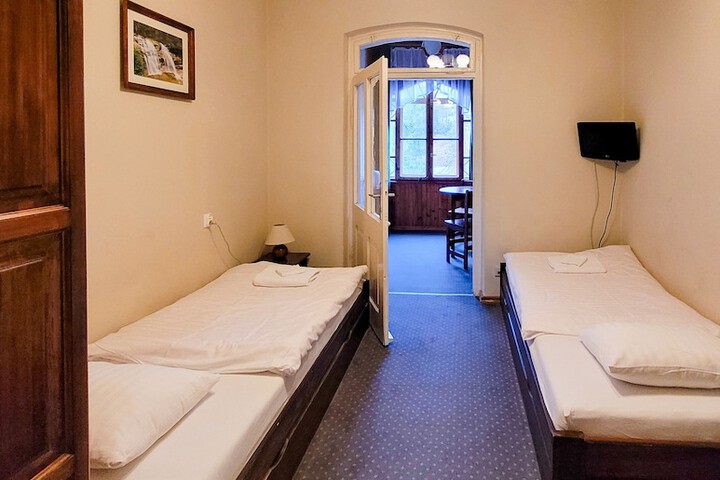 Room 12 of 55