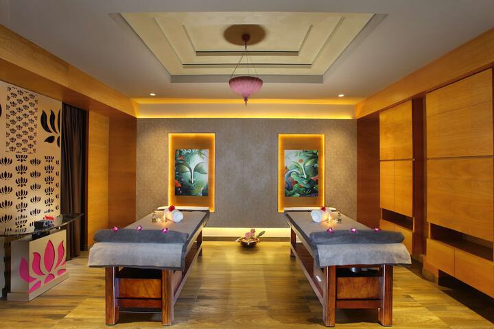 Relaxing Spa