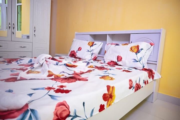 Room 3 of 13