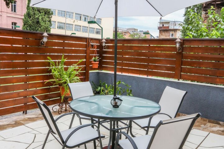 Terrace/Patio 26 of 34