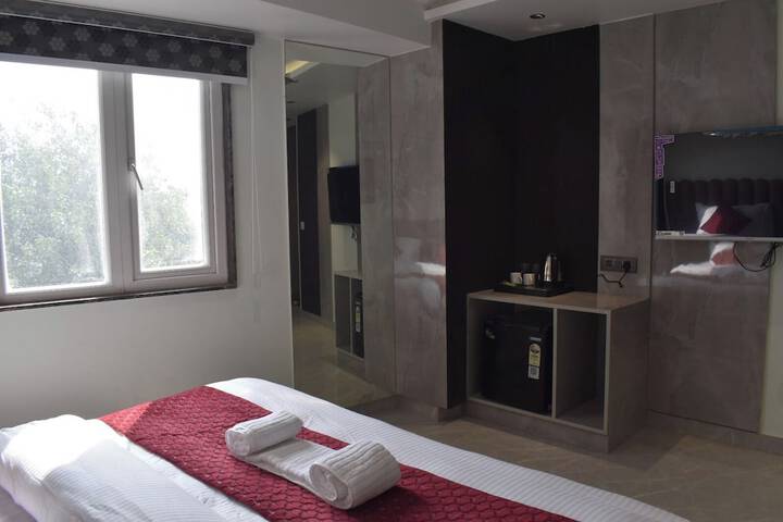 Room 25 of 95