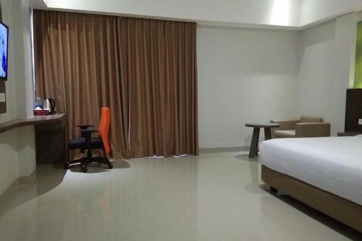 Room 20 of 77