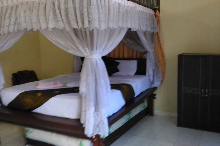 Room 11 of 54