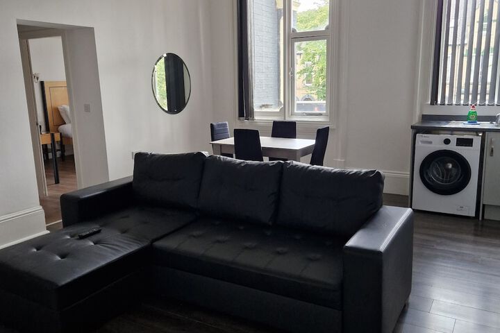 Room 42 of 68