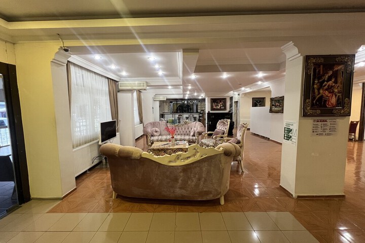 Room 26 of 49