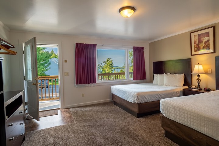Room 14 of 83