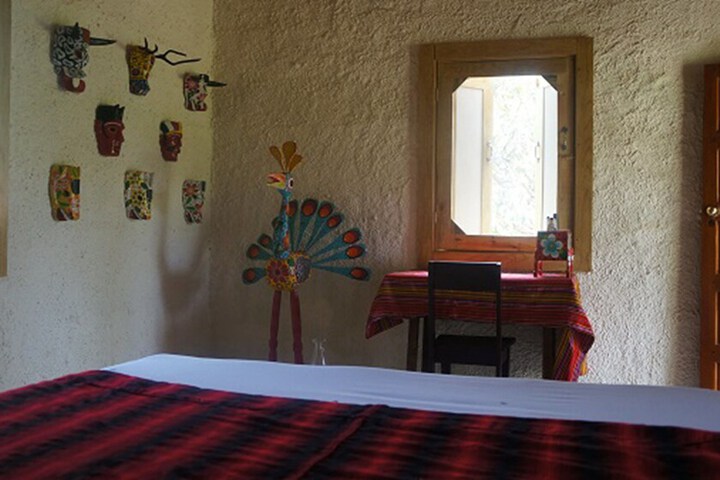 Room 13 of 64