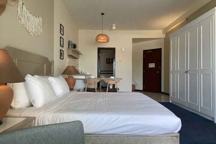 Room 35 of 650