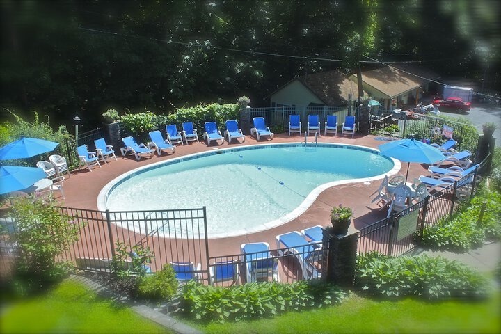 Pool 177 of 225