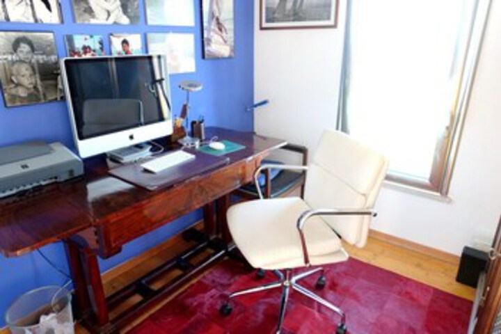 Room 30 of 100