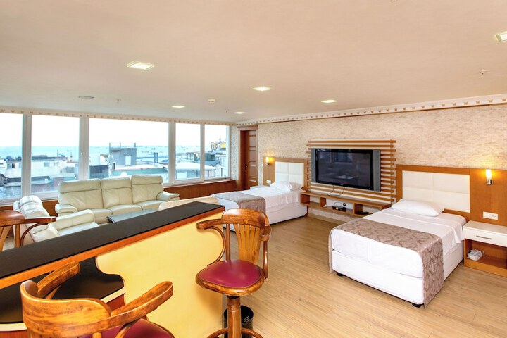 Room 40 of 97