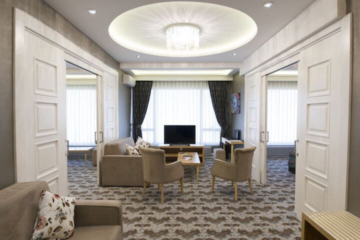 Room 22 of 43